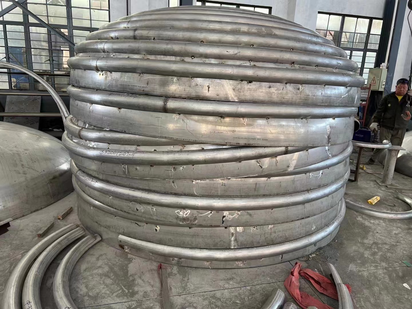 分析封頭盤管材質的特性！